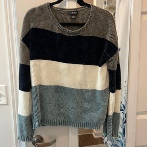 Proof New York, large sweater